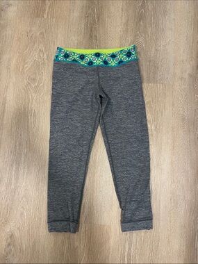 Girls' reversible Grey Capri Leggings